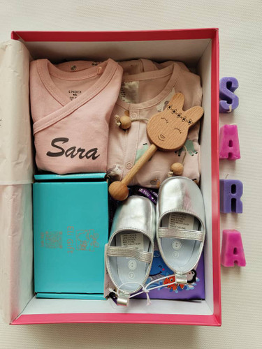 گیفت باکس طناز